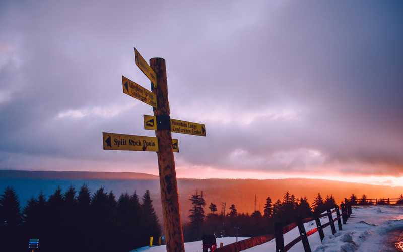 Mountain Sign